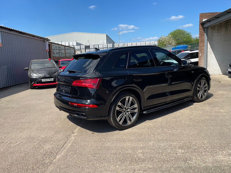 Audi SQ5 3.0 TFSI V6 SUV 5dr Petrol Tiptronic quattro Euro 6 (s/s) (354 ps) 5dr Automatic 2025