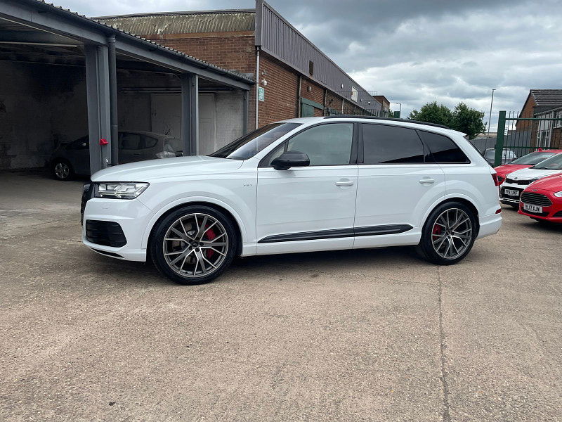 Audi SQ7 4.0 TDI V8 SUV 5dr Diesel Tiptronic quattro Euro 6 (s/s) (435 ps) 5dr Automatic 2025