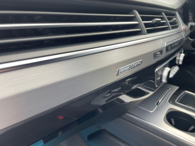 Audi SQ7 4.0 TDI V8 SUV 5dr Diesel Tiptronic quattro Euro 6 (s/s) (435 ps) 5dr Automatic 2025