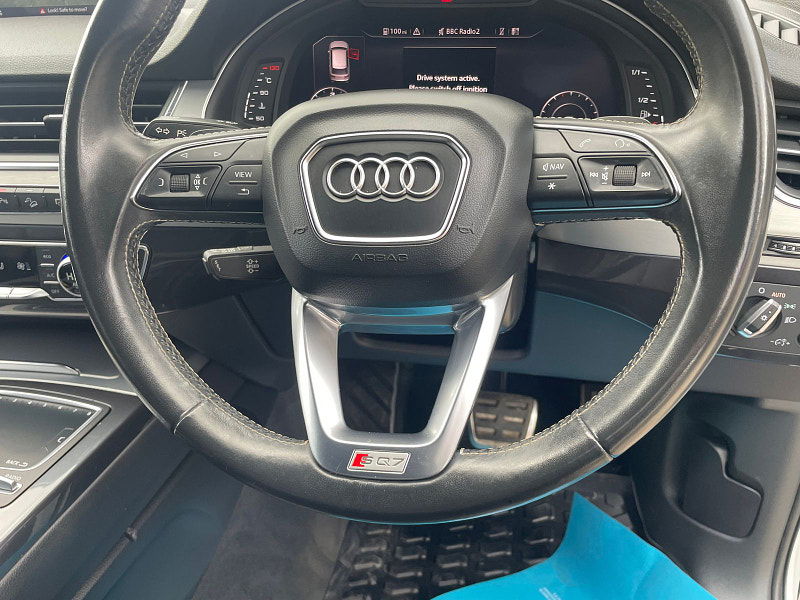 Audi SQ7 4.0 TDI V8 SUV 5dr Diesel Tiptronic quattro Euro 6 (s/s) (435 ps) 5dr Automatic 2025
