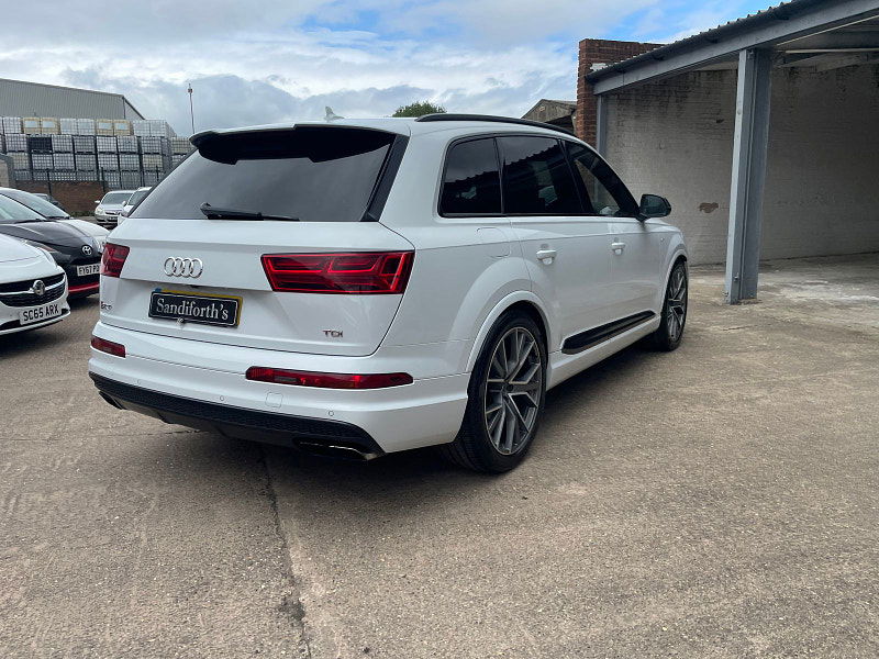 Audi SQ7 4.0 TDI V8 SUV 5dr Diesel Tiptronic quattro Euro 6 (s/s) (435 ps) 5dr Automatic 2025