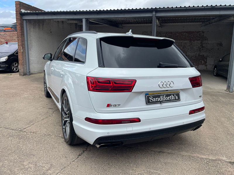 Audi SQ7 4.0 TDI V8 SUV 5dr Diesel Tiptronic quattro Euro 6 (s/s) (435 ps) 5dr Automatic 2025