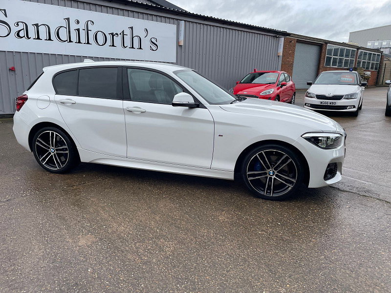 BMW 1 Series 1.5 118i M Sport Shadow Edition Hatchback 5dr Petrol Auto Euro 6 (s/s) (136 ps) 5dr Automatic 2026