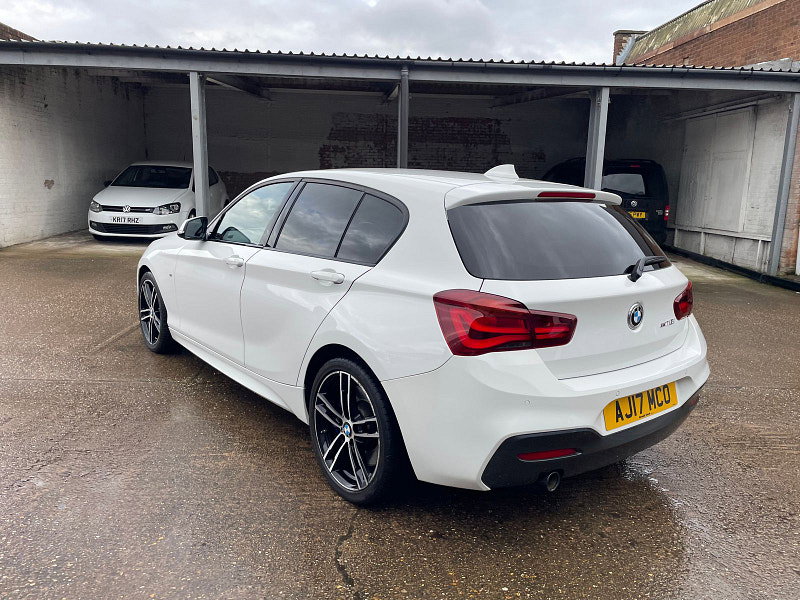 BMW 1 Series 1.5 118i M Sport Shadow Edition Hatchback 5dr Petrol Auto Euro 6 (s/s) (136 ps) 5dr Automatic 2026