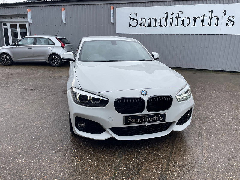 BMW 1 Series 1.5 118i M Sport Shadow Edition Hatchback 5dr Petrol Auto Euro 6 (s/s) (136 ps) 5dr Automatic 2026