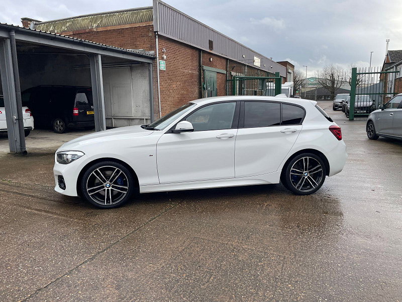 BMW 1 Series 1.5 118i M Sport Shadow Edition Hatchback 5dr Petrol Auto Euro 6 (s/s) (136 ps) 5dr Automatic 2026