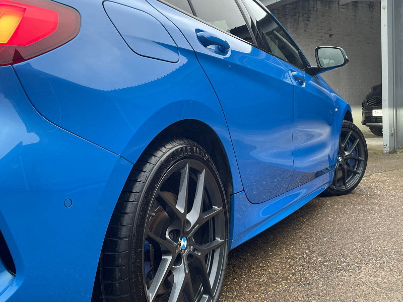 BMW 1 Series 2.0 120d M Sport Hatchback 5dr Diesel Auto xDrive Euro 6 (s/s) (190 ps) 5dr Automatic 2026