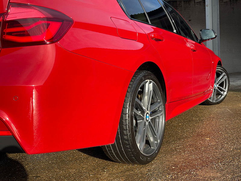 BMW 3 Series 3.0 335d M Sport Shadow Edition Saloon 4dr Diesel Auto xDrive Euro 6 (s/s) (313 ps) 4dr Automatic 2026