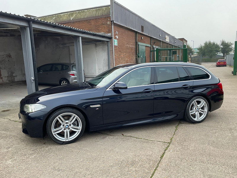 BMW 5 Series 2.0 520d M Sport Touring 5dr Diesel Auto Euro 6 (s/s) (184 ps) 5dr Automatic 2024