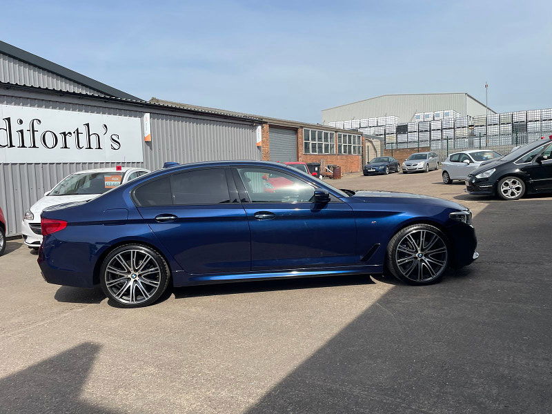 BMW 5 Series 3.0 530d M Sport Saloon 4dr Diesel Auto xDrive Euro 6 (s/s) (265 ps) 4dr Automatic 2025