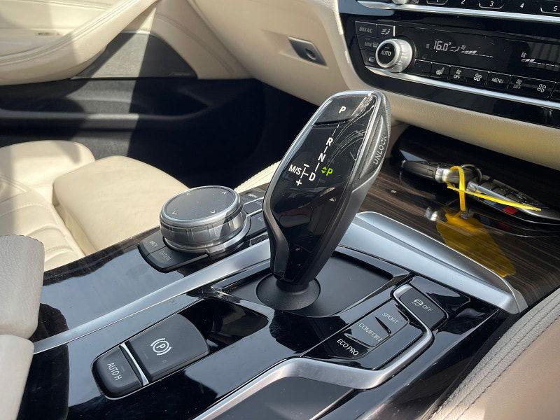 BMW 5 Series 3.0 530d M Sport Saloon 4dr Diesel Auto xDrive Euro 6 (s/s) (265 ps) 4dr Automatic 2025