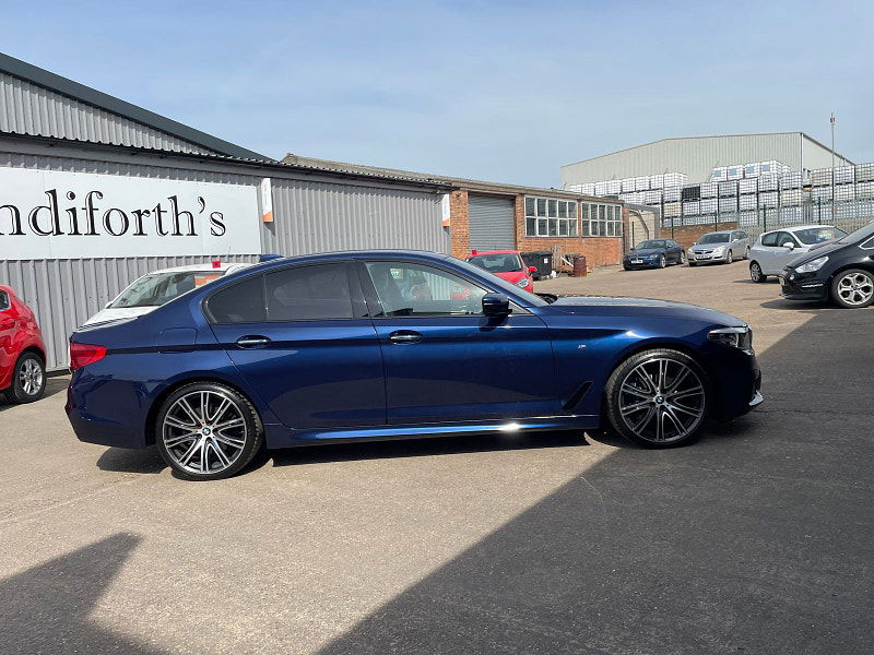 BMW 5 Series 3.0 530d M Sport Saloon 4dr Diesel Auto xDrive Euro 6 (s/s) (265 ps) 4dr Automatic 2025