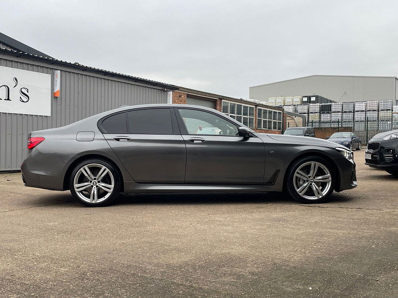 BMW 7 Series 3.0 730d M Sport Saloon 4dr Diesel Auto xDrive Euro 6 (s/s) (265 ps) 6 Services, Massage Seats 4dr Automatic 2024