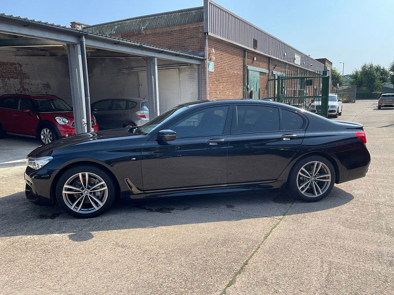 BMW 7 Series 3.0 740d M Sport Saloon 4dr Diesel Auto xDrive Euro 6 (s/s) (320 ps) Black Leather, Soft Close Doors 4dr Automatic 2024