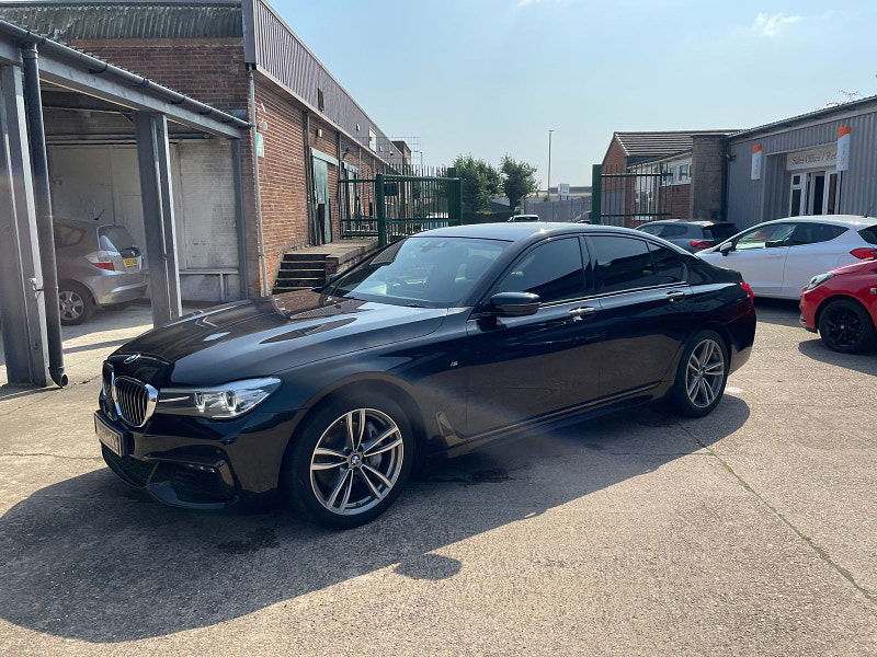 BMW 7 Series 3.0 740d M Sport Saloon 4dr Diesel Auto xDrive Euro 6 (s/s) (320 ps) Black Leather, Soft Close Doors 4dr Automatic 2024