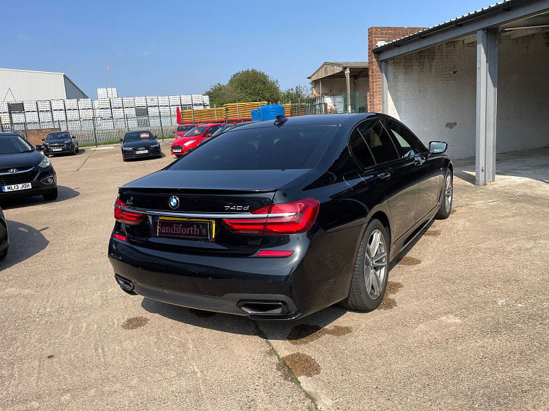 BMW 7 Series 3.0 740d M Sport Saloon 4dr Diesel Auto xDrive Euro 6 (s/s) (320 ps) Black Leather, Soft Close Doors 4dr Automatic 2024