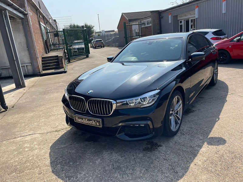 BMW 7 Series 3.0 740d M Sport Saloon 4dr Diesel Auto xDrive Euro 6 (s/s) (320 ps) Black Leather, Soft Close Doors 4dr Automatic 2024