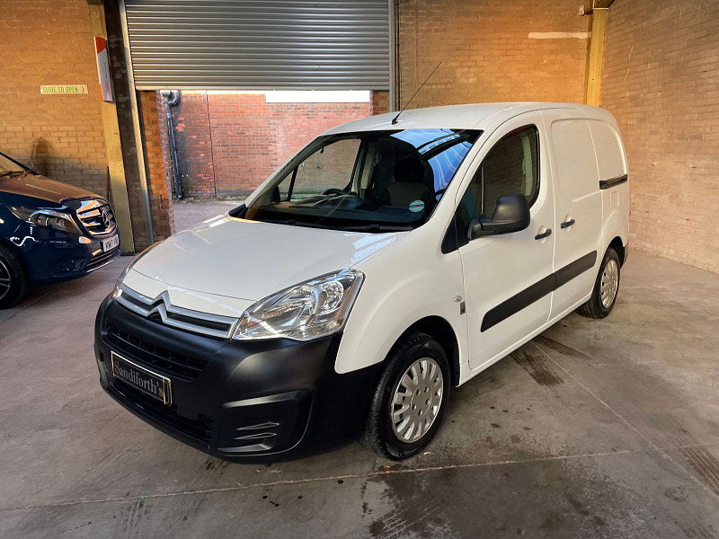 Citroen Berlingo 1.6 BlueHDi 625 LX Panel Van 5dr Diesel Manual L1 (112 g/km, 75 bhp) 5dr Manual 2025