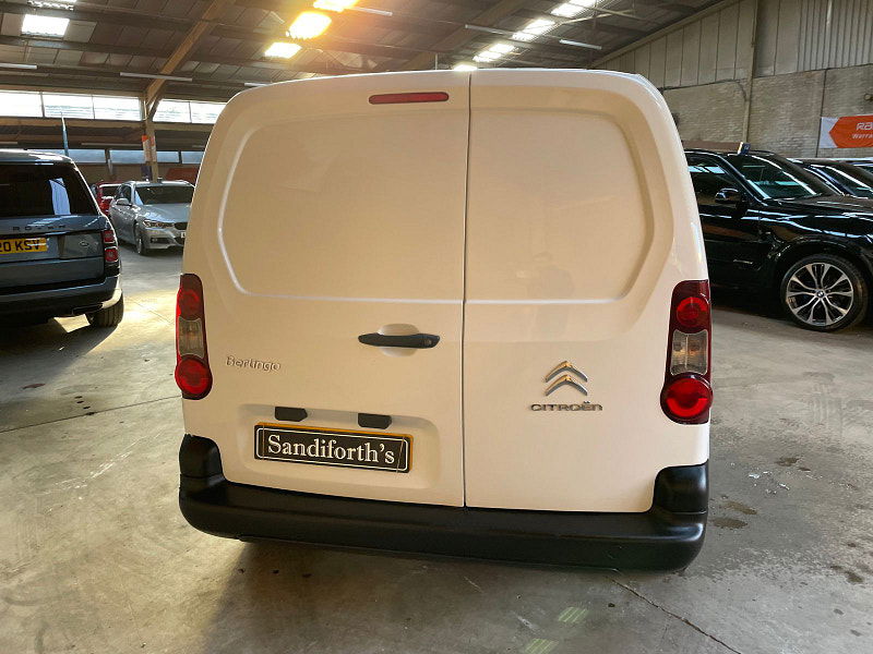 Citroen Berlingo 1.6 BlueHDi 625 LX Panel Van 5dr Diesel Manual L1 (112 g/km, 75 bhp) 5dr Manual 2025