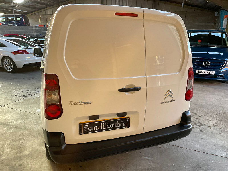Citroen Berlingo 1.6 BlueHDi 625 LX Panel Van 5dr Diesel Manual L1 (112 g/km, 75 bhp) 5dr Manual 2025