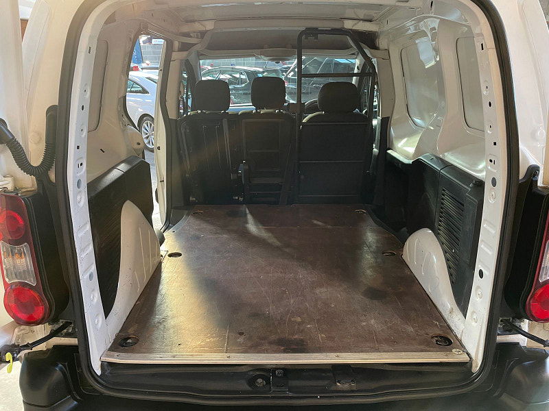 Citroen Berlingo 1.6 BlueHDi 625 LX Panel Van 5dr Diesel Manual L1 (112 g/km, 75 bhp) 5dr Manual 2025