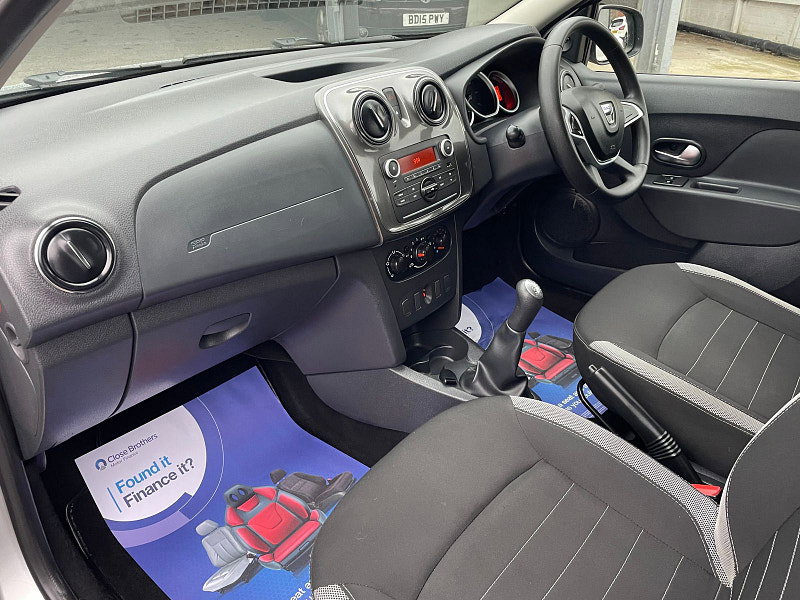 Dacia Sandero Stepway 0.9 TCe Ambiance Hatchback 5dr Petrol Manual Euro 6 (s/s) (90 ps) 5dr Manual 2026