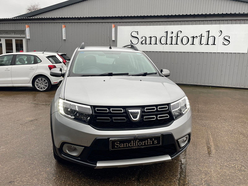 Dacia Sandero Stepway 0.9 TCe Ambiance Hatchback 5dr Petrol Manual Euro 6 (s/s) (90 ps) 5dr Manual 2026