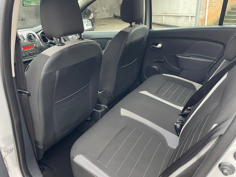 Dacia Sandero Stepway 0.9 TCe Ambiance Hatchback 5dr Petrol Manual Euro 6 (s/s) (90 ps) 5dr Manual 2026