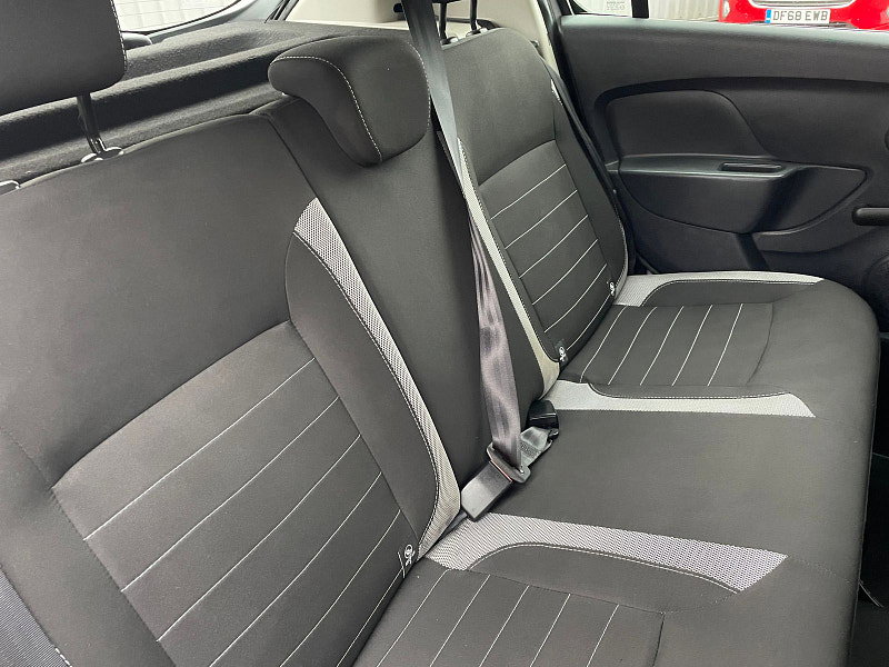 Dacia Sandero Stepway 0.9 TCe Ambiance Hatchback 5dr Petrol Manual Euro 6 (s/s) (90 ps) 5dr Manual 2026