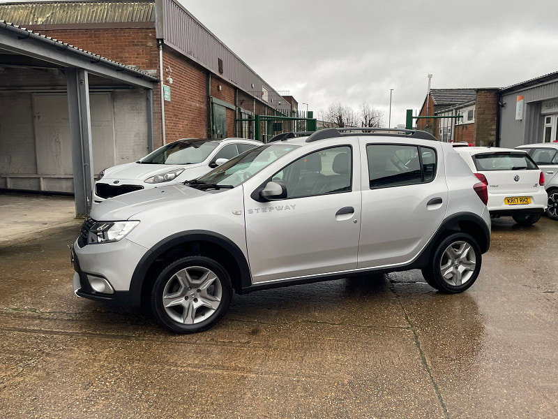 Dacia Sandero Stepway 0.9 TCe Ambiance Hatchback 5dr Petrol Manual Euro 6 (s/s) (90 ps) 5dr Manual 2026