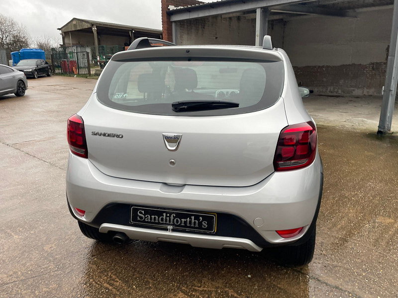 Dacia Sandero Stepway 0.9 TCe Ambiance Hatchback 5dr Petrol Manual Euro 6 (s/s) (90 ps) 5dr Manual 2026