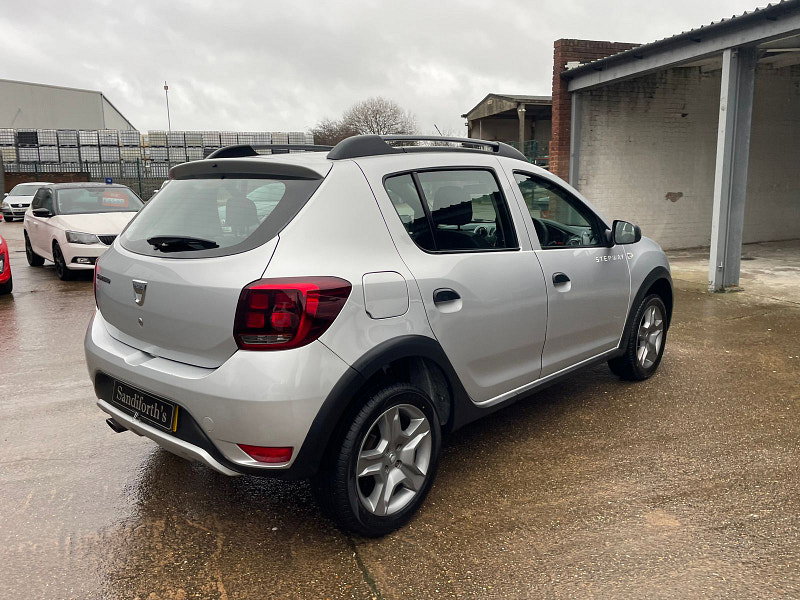 Dacia Sandero Stepway 0.9 TCe Ambiance Hatchback 5dr Petrol Manual Euro 6 (s/s) (90 ps) 5dr Manual 2026