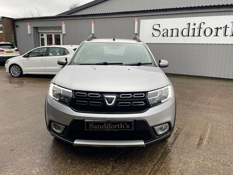 Dacia Sandero Stepway 0.9 TCe Ambiance Hatchback 5dr Petrol Manual Euro 6 (s/s) (90 ps) 5dr Manual 2026