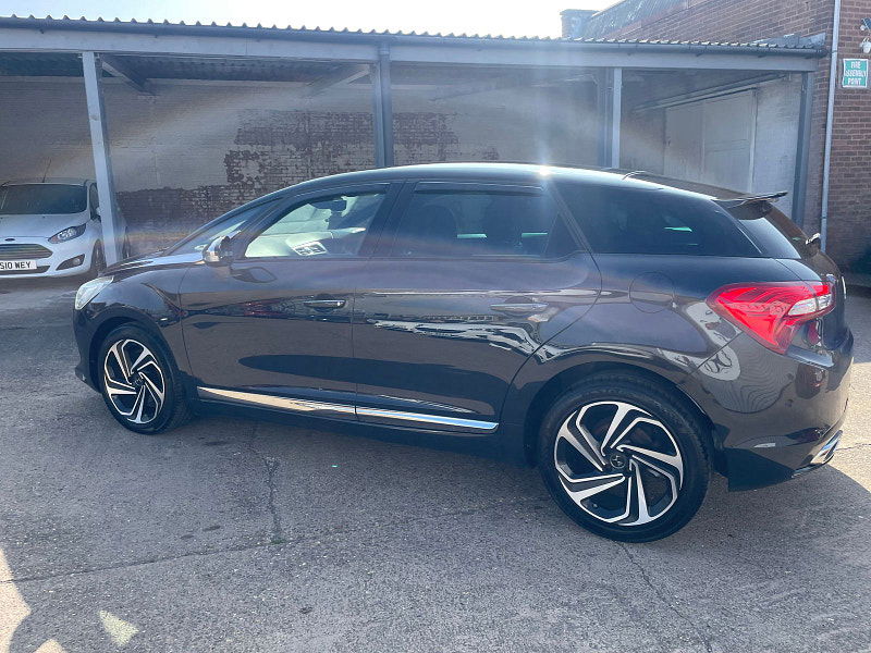 Ds automobiles Ds 5 2.0 BlueHDi Prestige Hatchback 5dr Diesel Manual Euro 6 (s/s) (150 ps) 5dr Manual 2025