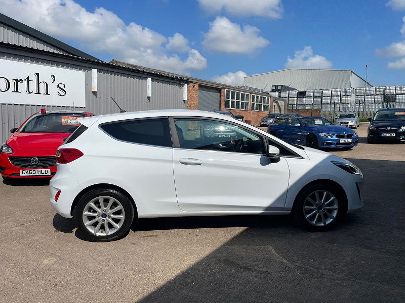 Ford Fiesta 1.0T EcoBoost GPF Titanium Hatchback 3dr Petrol Manual Euro 6 (s/s) SAT NAV, 4 SERVICES (125 ps) 3dr Manual 2024