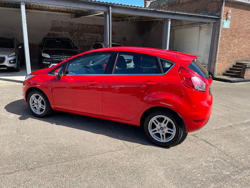 Ford Fiesta 1.25 Zetec Hatchback 5dr Petrol Manual Euro 5 (82 ps) Only 54k 8 Services 5dr Manual 2024