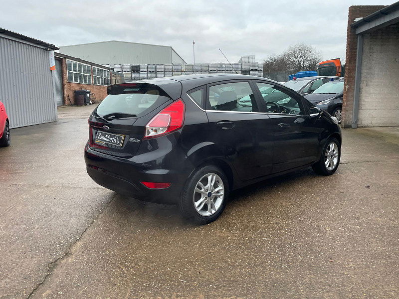 Ford Fiesta 1.25 Zetec Hatchback 5dr Petrol Manual Euro 6 (82 ps) 5dr Manual 2024