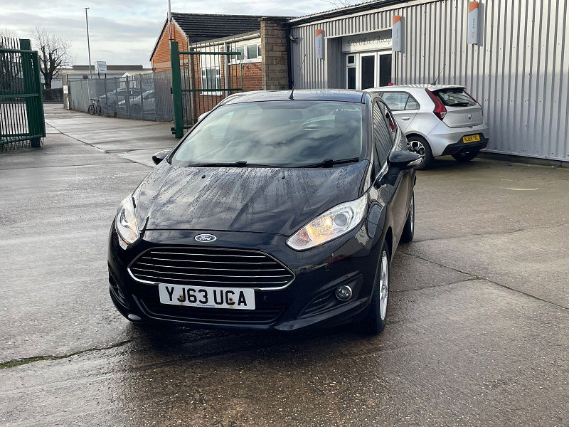 Ford Fiesta 1.5 TDCi Zetec Hatchback 5dr Diesel Manual Euro 5 (75 ps) 5dr Manual 2026