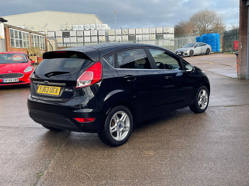 Ford Fiesta 1.5 TDCi Zetec Hatchback 5dr Diesel Manual Euro 5 (75 ps) 5dr Manual 2026