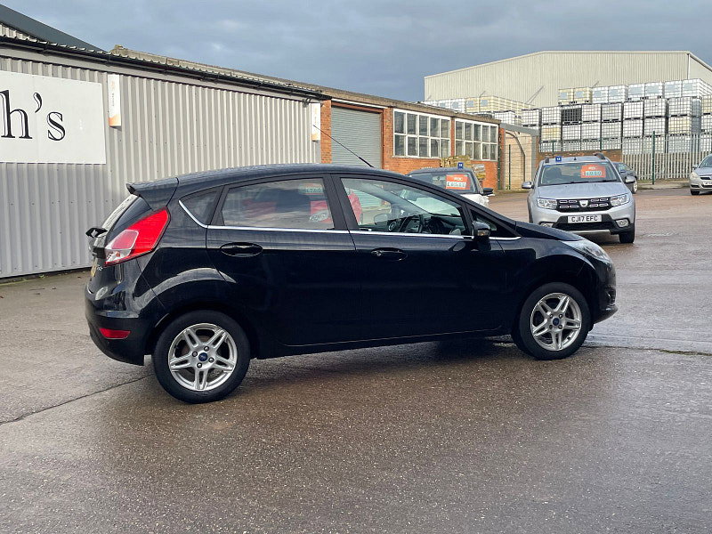 Ford Fiesta 1.5 TDCi Zetec Hatchback 5dr Diesel Manual Euro 5 (75 ps) 5dr Manual 2026