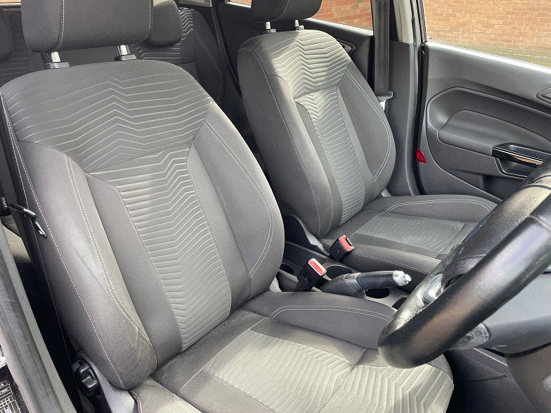 Ford Fiesta 1.5 TDCi Zetec Hatchback 5dr Diesel Manual Euro 5 (75 ps) 5dr Manual 2026