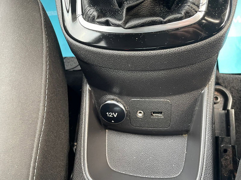 Ford Fiesta 1.5 TDCi Zetec Hatchback 5dr Diesel Manual Euro 5 (75 ps) 5dr Manual 2026