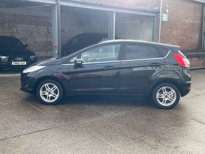 Ford Fiesta 1.5 TDCi Zetec Hatchback 5dr Diesel Manual Euro 5 (75 ps) 5dr Manual 2026