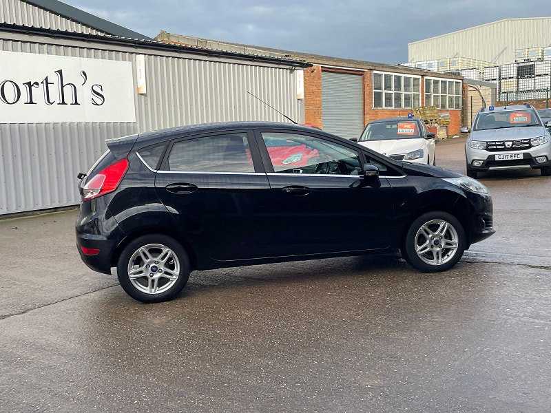 Ford Fiesta 1.5 TDCi Zetec Hatchback 5dr Diesel Manual Euro 5 (75 ps) 5dr Manual 2026