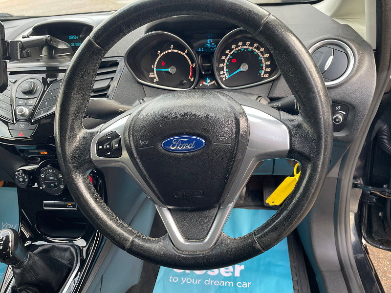 Ford Fiesta 1.5 TDCi Zetec Hatchback 5dr Diesel Manual Euro 5 (75 ps) 5dr Manual 2026