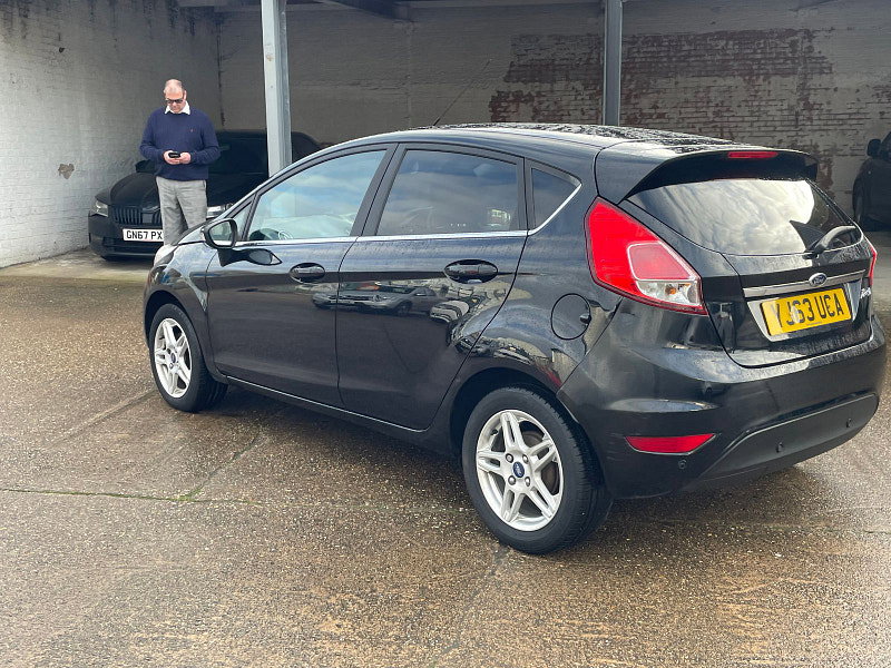 Ford Fiesta 1.5 TDCi Zetec Hatchback 5dr Diesel Manual Euro 5 (75 ps) 5dr Manual 2026