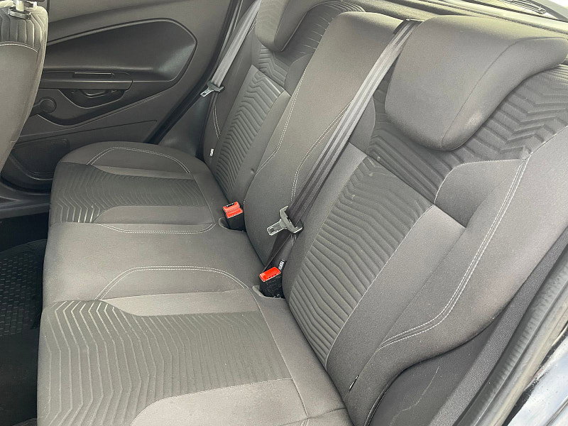 Ford Fiesta 1.5 TDCi Zetec Hatchback 5dr Diesel Manual Euro 5 (75 ps) 5dr Manual 2026