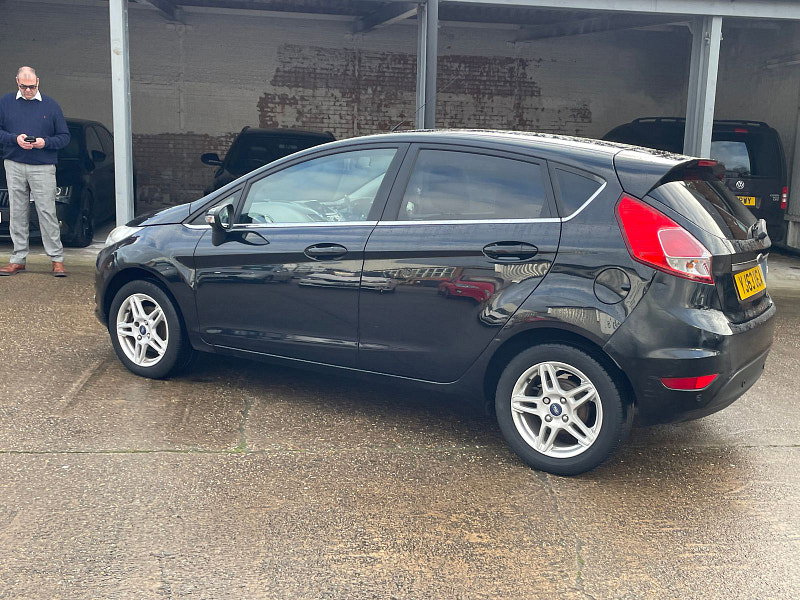 Ford Fiesta 1.5 TDCi Zetec Hatchback 5dr Diesel Manual Euro 5 (75 ps) 5dr Manual 2026