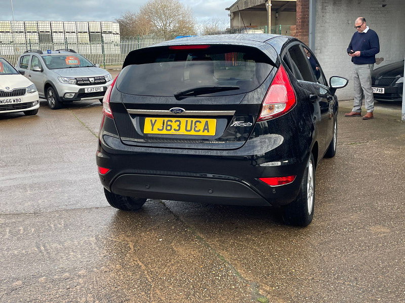 Ford Fiesta 1.5 TDCi Zetec Hatchback 5dr Diesel Manual Euro 5 (75 ps) 5dr Manual 2026