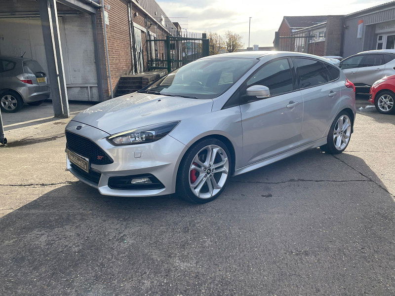 Ford Focus 2.0 TDCi ST-3 Hatchback 5dr Diesel Manual Euro 6 (s/s) (185 ps) 42k With 5 Services,  Sat Nav 5dr Manual 2024